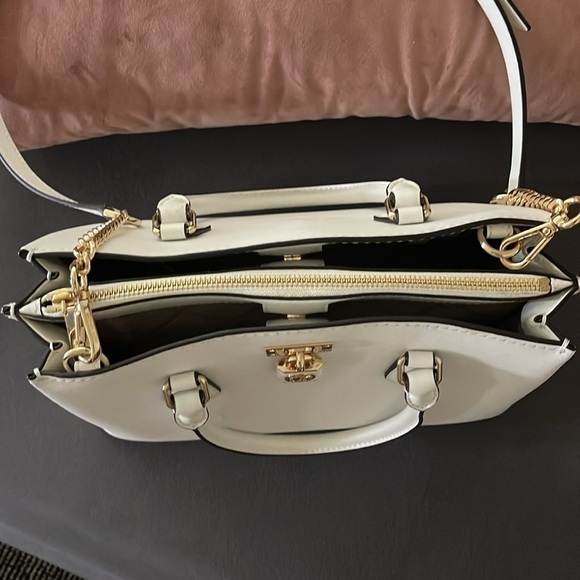 Michael Kors Bag - Picture 10 of 12